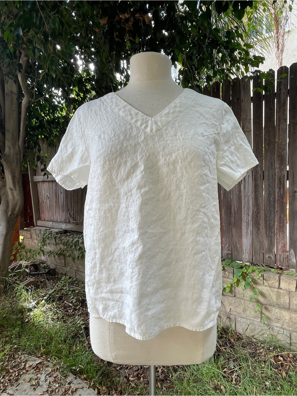 Grae Cove 100% linen ivory short sleeve top minimalist natural capsule nautical